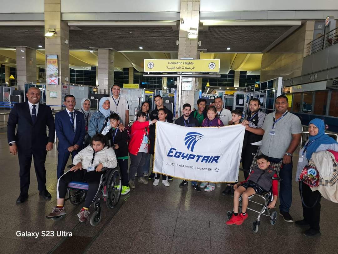 مصر للطيران الناقل الرسمي لرحلة أكاديمية هوب لذوي الاحتياجات الخاصة إلى أسوان