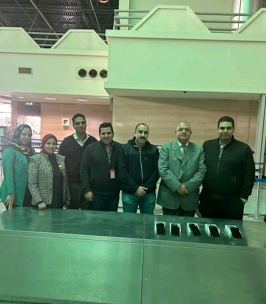 ضبط محاولة تهريب هواتف آيفون بمطار أسيوط الدولي بتنسيق احترافي بين الجمارك والأمن