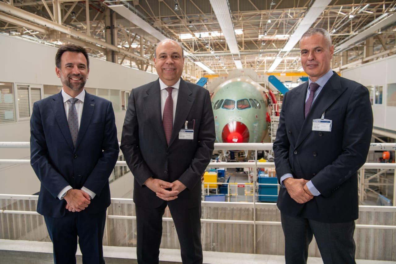 الحفنى و رئيس مصر للطيران يزوران إيرباص العالمية لتعزيز  التعاون المصرى الفرنسي