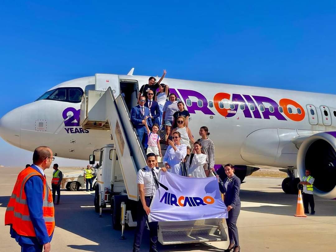 تزامنًا مع إنطلاق مهرجان العلمين2024.. مطار العلمين الدولي يستقبل أولى الرحلات القادمة من كازاخستان