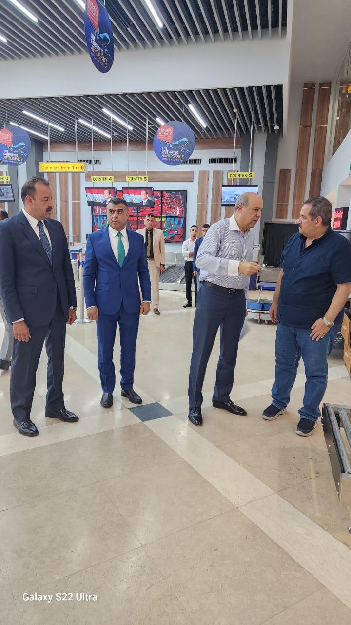 وزير الطيران  في جولة تفقدية بمطار العلمين الدولي استعدادًا لمعرض مصر الدولي للطيران والفضاء 2024