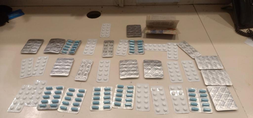 جمارك مطار القاهرة تضبط 6 ركاب من جنسيات مختلفة بحوزتهم مخدرات متنوعة