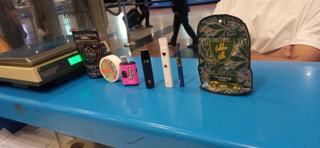 ضبط راكب بحوزته كمية من مخدر وزيت الماريجوانا