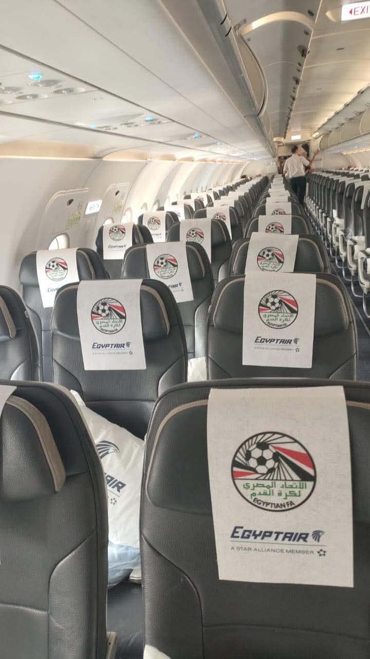 رحلة خاصة لمصر للطيران تقل المنتخب الوطني إلى واجادوجو