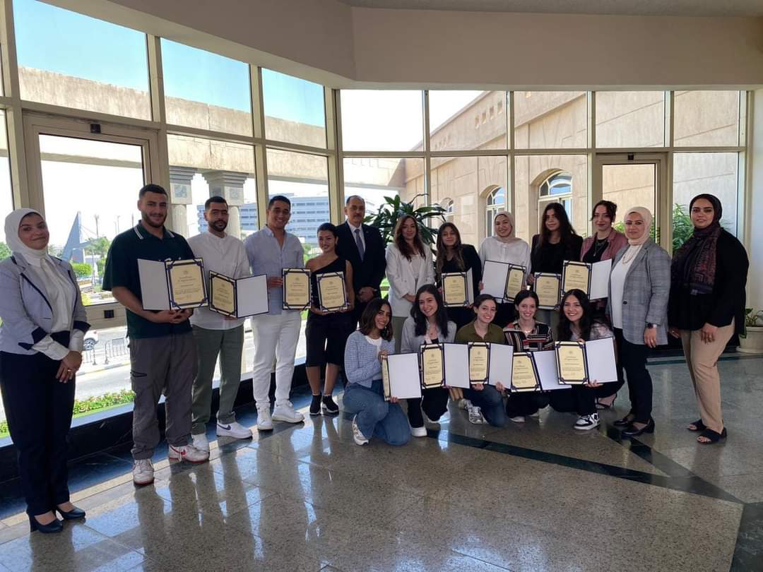 المصرية للمطارات تنظم برنامج تدريب صيفي لطلاب الإعلام بالجامعة البريطانية في مطار سفنكس الدولي