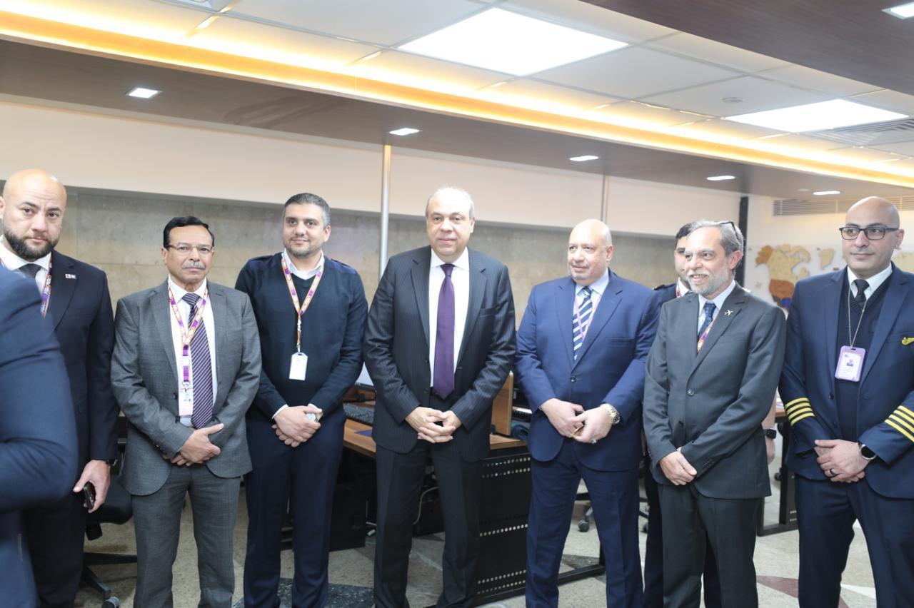 الطيران المدني تنظم جولة تفقدية  بمطار القاهرة لاستعراض مشروعات التطوير والتحديث