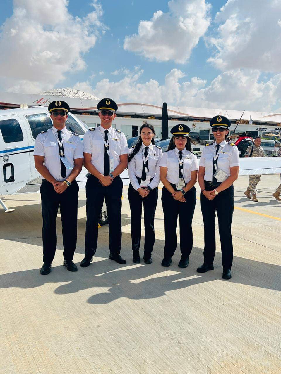 طلاب الأكاديمية المصرية لعلوم الطيران يشاركون  في معرض مصر الدولي للطيران والفضاء 2024