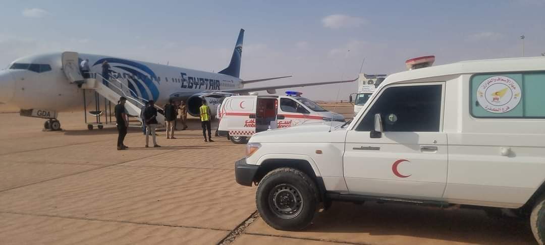 ولادة على الطائرة.. مصر للطيران تهدي تذكرة سفر مجانية مدى الحياة لرضيعة