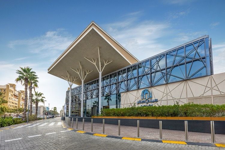 العربية للطيران تعزز تجربة المسافرين بإطلاق "مركز المدينة لتسجيل السفر" في دبي