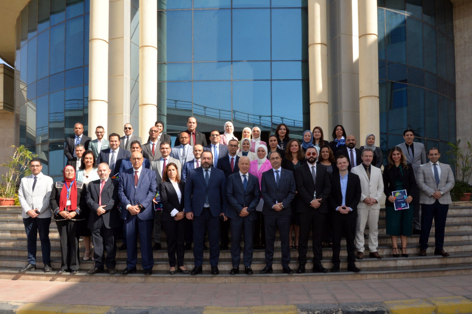 تعاون استراتيجي بين مصر للطيران وأيرباص لتطوير الكوادر القيادية